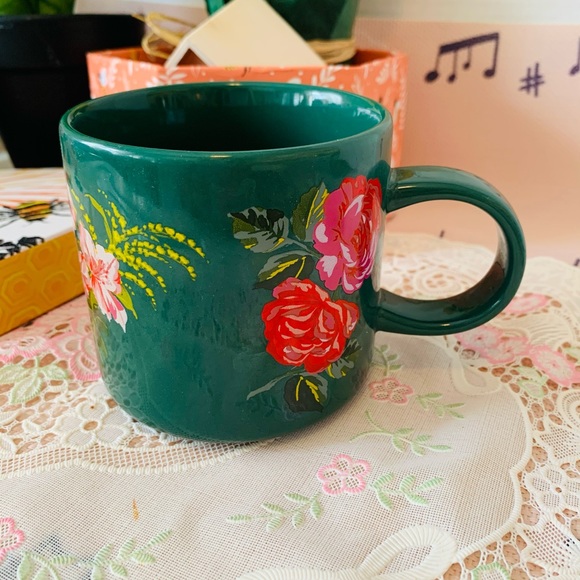 Ceramic Starbucks 2018 Ban.do floral Rose Holiday Mug - Picture 11 of 16